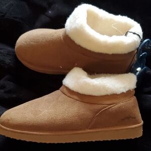 Cozy Brown Kids Boots